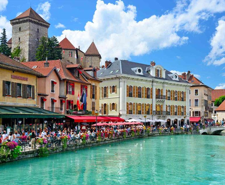 Transfer from Geneva to Annecy